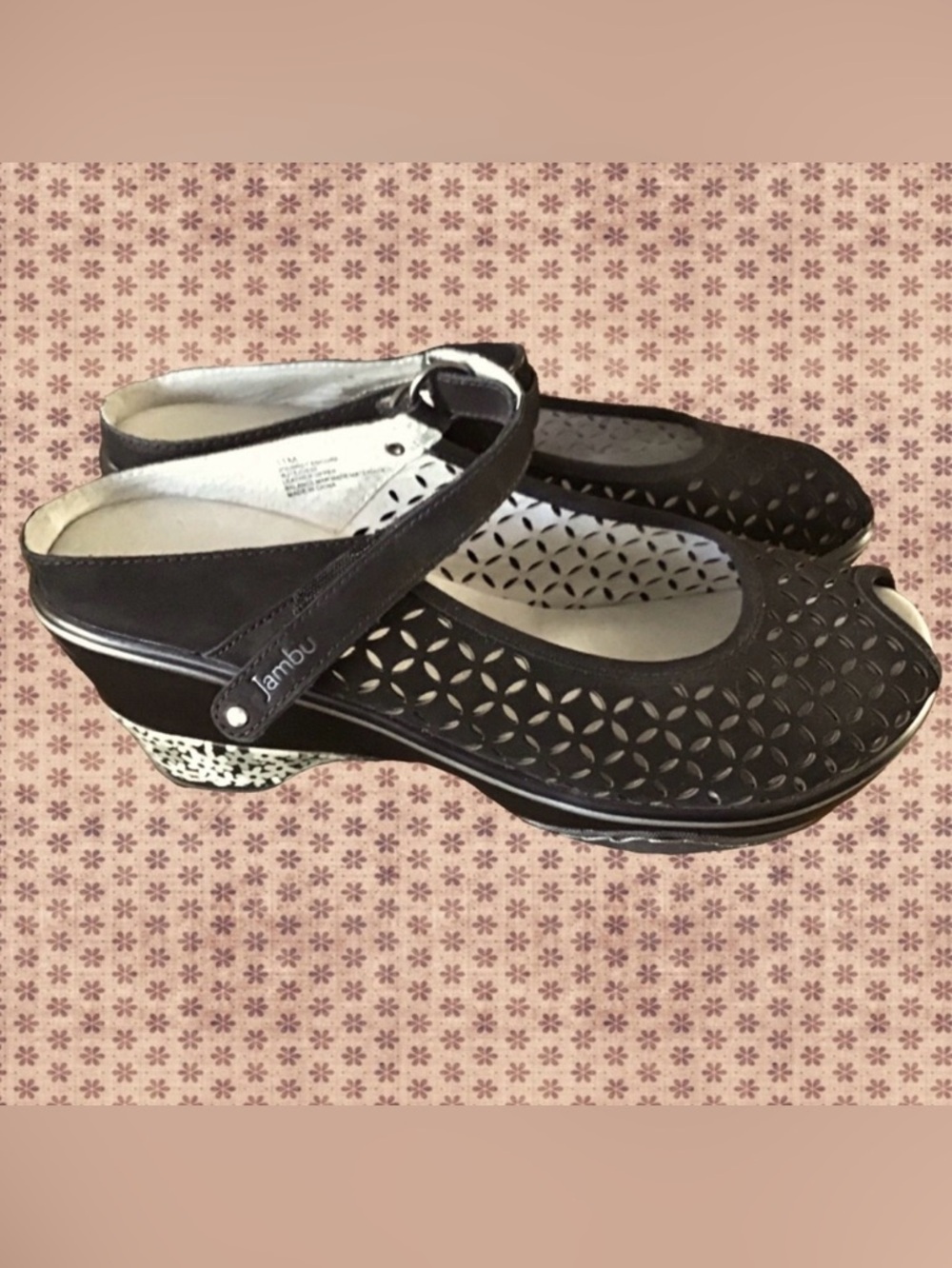 Jambu Journey Encore Sandal - Picture 1 of 12
